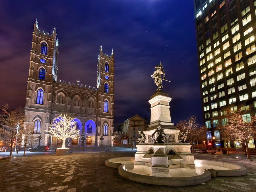 Maisonneuve Monument - Place D'armes - Montreal